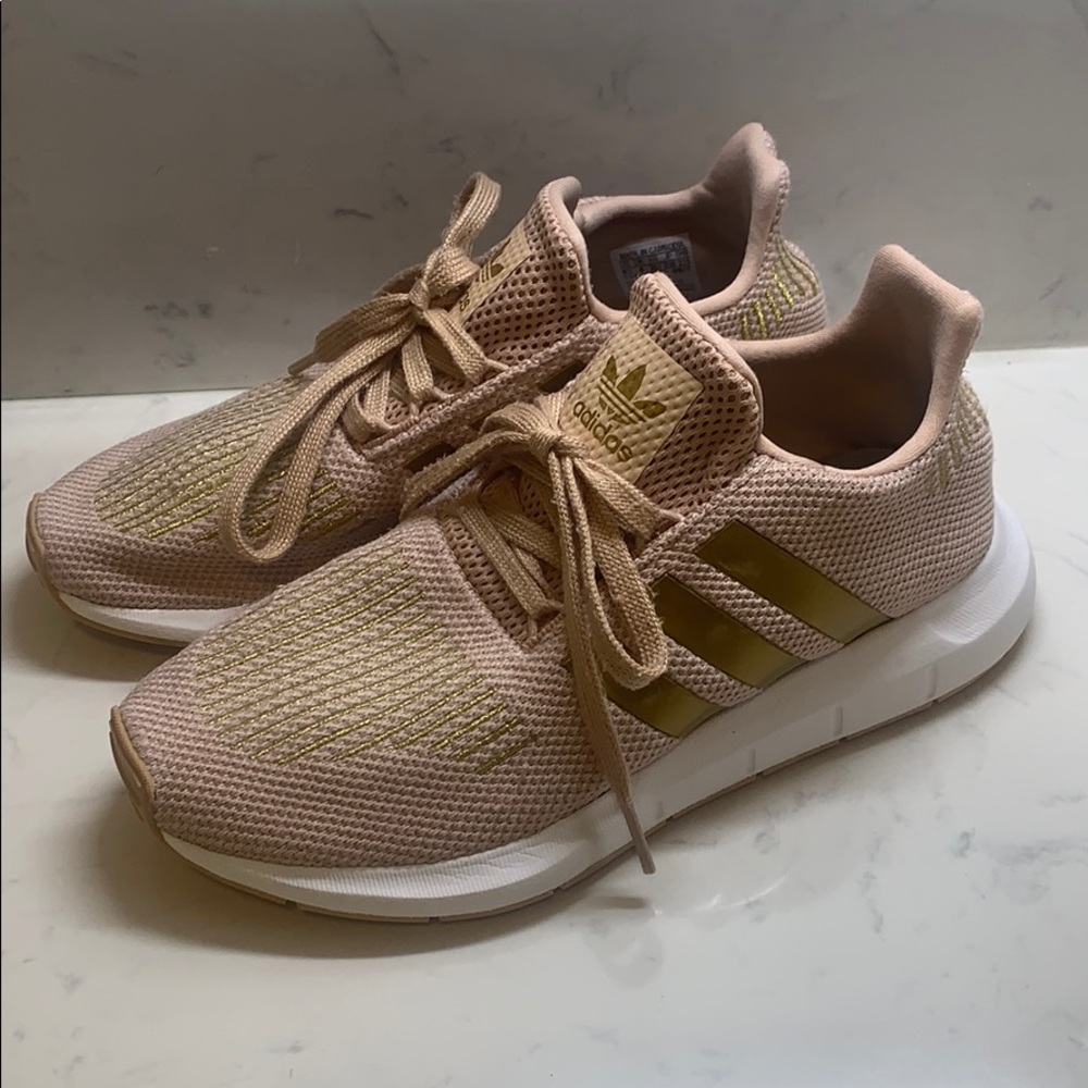 Nude/gold adidas